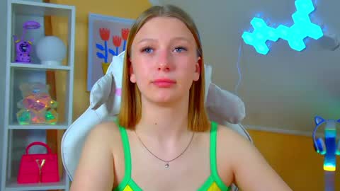 Beatrice online show from 04.21.26