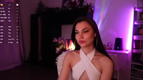 Bzzz Bea online show from 02.14.25