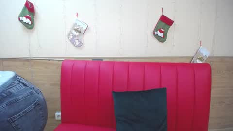 BeatriceFlyy online show from 12.28.24