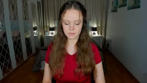 Snapshot of beatricewild chatting on 02.25.26 BeatriceWild online show from 02.25.26