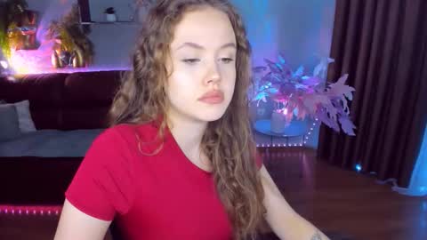 Snapshot of beatricewild chatting on 03.07.26 BeatriceWild online show from 03.07.26