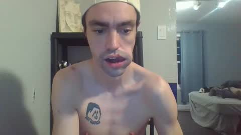 Snapshot of beaulieu2027 chatting on 12.20.25 beaulieu2027 online show from 12.20.25