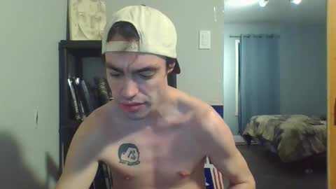 Snapshot of beaulieu2027 chatting on 02.04.26 beaulieu2027 online show from 02.04.26