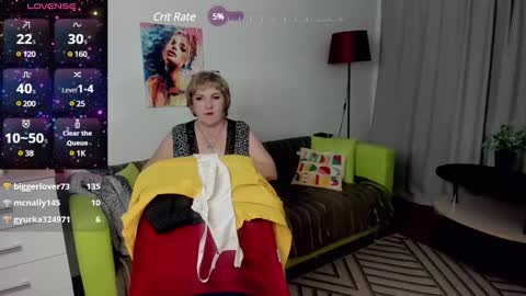 Snapshot of beautiful_lina7 chatting on 01.24.25 your Lana online show from 01.24.25