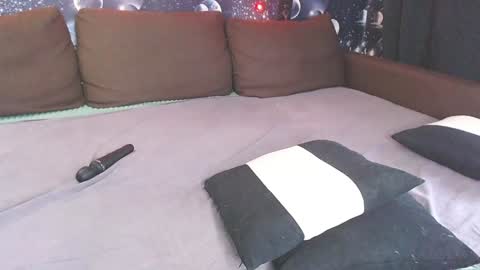 Snapshot of beautifulgina chatting on 12.27.24 Gina online show from 12.27.24