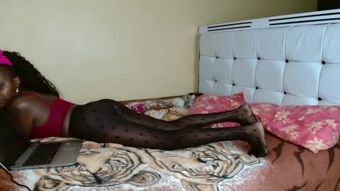 Beauty And The Beast online show from 11.27.25