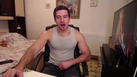 Mia and Jake online show from 11.08.25