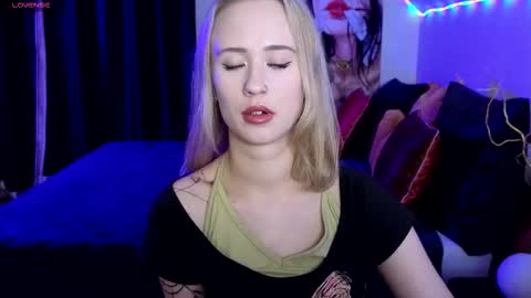 beauty Sasha online show from 10.19.25