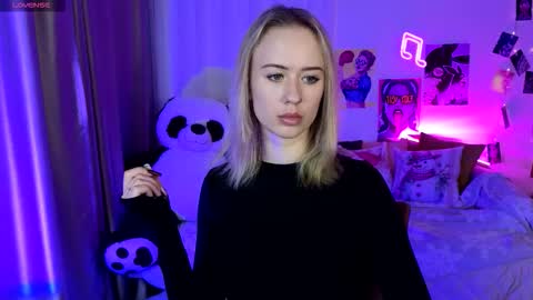 beauty Sasha online show from 12.14.25