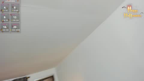 Ariana Reyes online show from 10.29.25