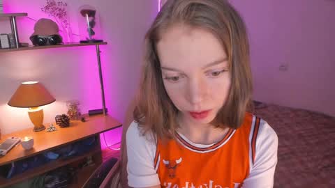 Eliise online show from 12.07.24