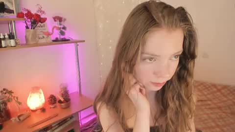 Eliise online show from 04.14.26