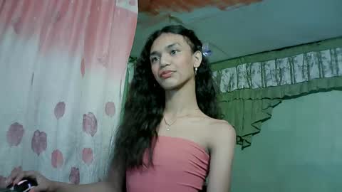 Snapshot of beautyhotasia123 chatting on 01.09.25 beautyhotasia123 online show from 01.09.25