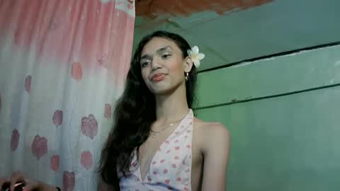 Snapshot of beautyhotasia123 chatting on 01.15.25 beautyhotasia123 online show from 01.15.25