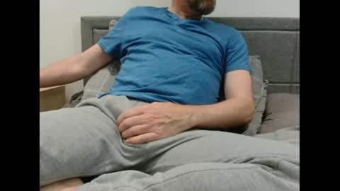 Snapshot of beautysbrit chatting on 05.13.26 BeautysBrit online show from 05.13.26