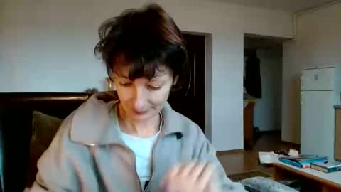 Raluca online show from 12.25.24