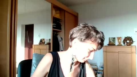 Raluca online show from 11.21.25