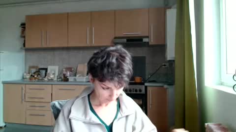 Raluca online show from 12.14.25