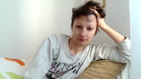 Raluca online show from 04.12.26