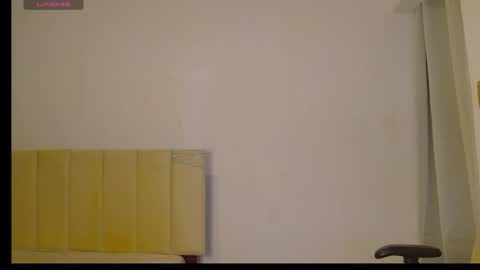 Jennifer online show from 04.11.26