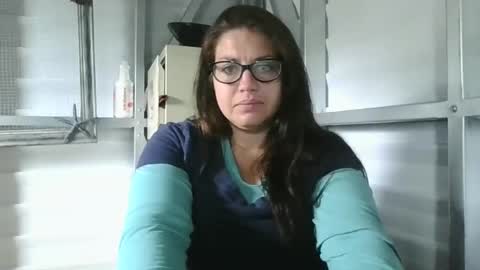 beccabee37 online show from 01.17.26