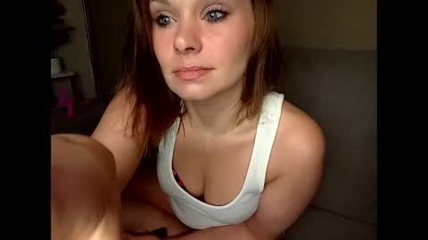 Snapshot of becky2994 chatting on 05.17.26 BECKY BOO online show from 05.17.26