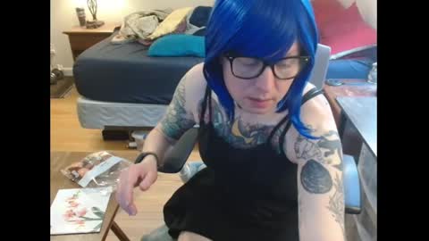 Snapshot of beckyking chatting on 02.16.25 BeckyKinkg online show from 02.16.25