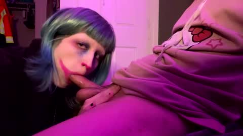 Snapshot of beckytheclown chatting on 12.19.24 Beckytheclown online show from 12.19.24