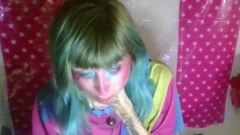 Snapshot of beckytheclown chatting on 09.19.25 Beckytheclown online show from 09.19.25