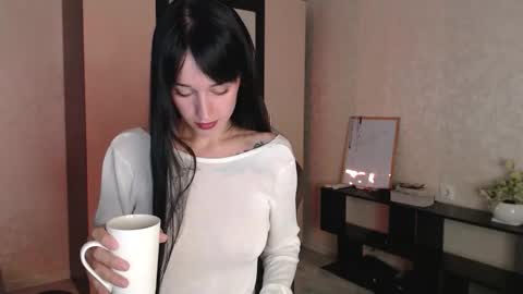 Violet online show from 10.08.25