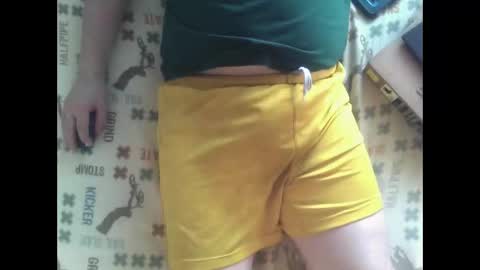 Snapshot of bedwetboy chatting on 12.28.24 Bedwetboys online show from 12.28.24