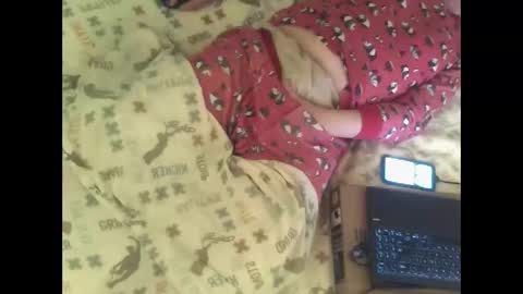 Snapshot of bedwetboy chatting on 12.31.24 Bedwetboys online show from 12.31.24