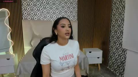 BELLA online show from 10.28.25