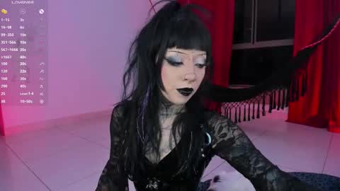Snapshot of beelzebosss chatting on 03.17.26 Daniela ur fav living dead girl online show from 03.17.26