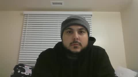 Snapshot of beenallover92 chatting on 12.01.24 beenallover92 online show from 12.01.24