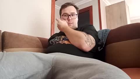 beennudeislife online show from 10.21.25