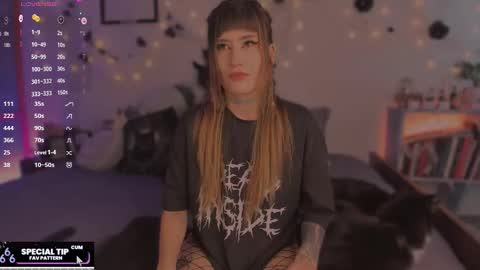       online show from 10.01.25