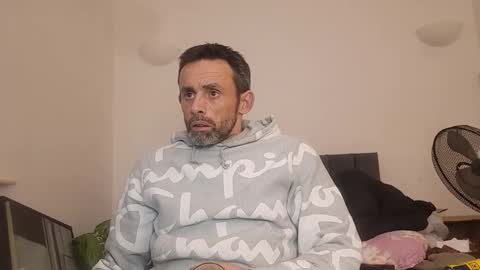 begbestuk online show from 11.28.25