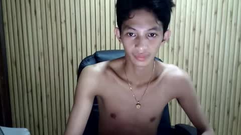 Snapshot of bejjs_08 chatting on 12.01.25 brandonjames online show from 12.01.25