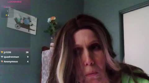 Snapshot of bekindbebrave chatting on 03.12.25 bekindbebrave online show from 03.12.25