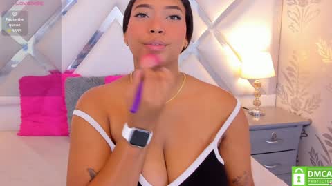 Snapshot of belacampbell chatting on 01.22.25 Bela online show from 01.22.25