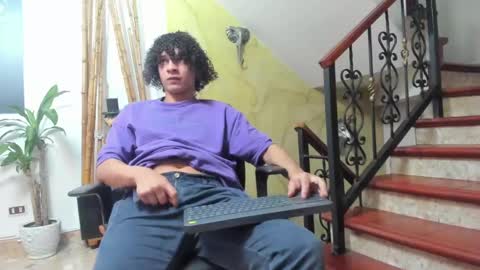 independent model online show from 12.05.24