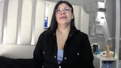 Snapshot of belen_green chatting on 06.08.26 Belen online show from 06.08.26