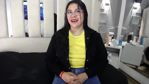 Snapshot of belen_green chatting on 06.23.26 Belen online show from 06.23.26
