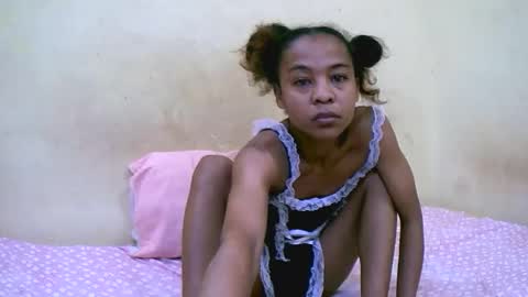 bella193999 online show from 12.21.25