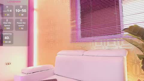 bella19   online show from 01.18.25