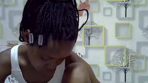 Bella online show from 09.18.25