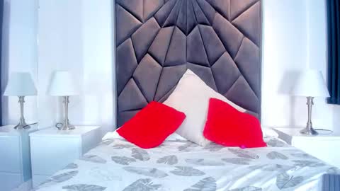 BELLA  online show from 11.11.25