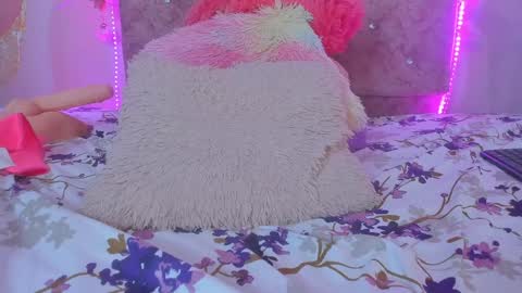 Melanie  online show from 02.07.25