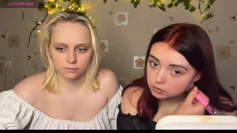 bella_and_alice online show from 05.13.26